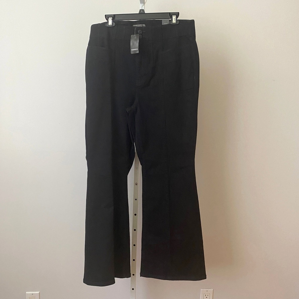 Torid 18R Black Flare Leg Pants Seam Detail High Rise Career Workwear Streetwear
